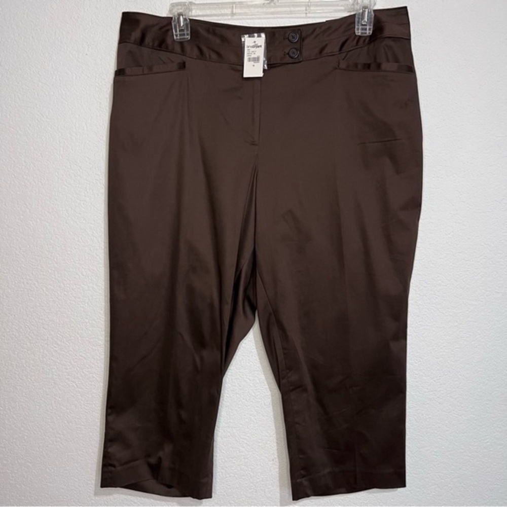 Lane Bryant Chocolate Brown Totally Cropped Capri Pants New 18